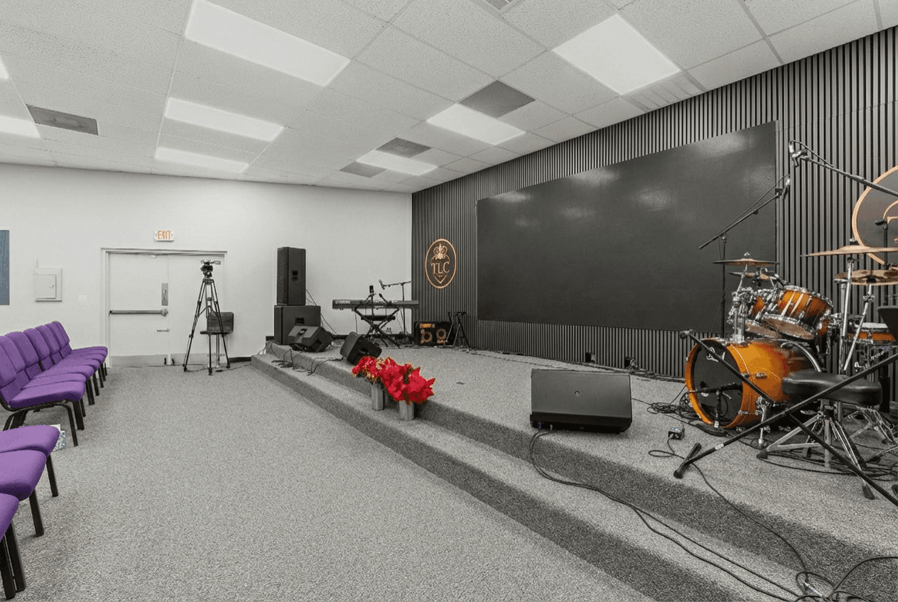 The Love Center Church — Photo 5